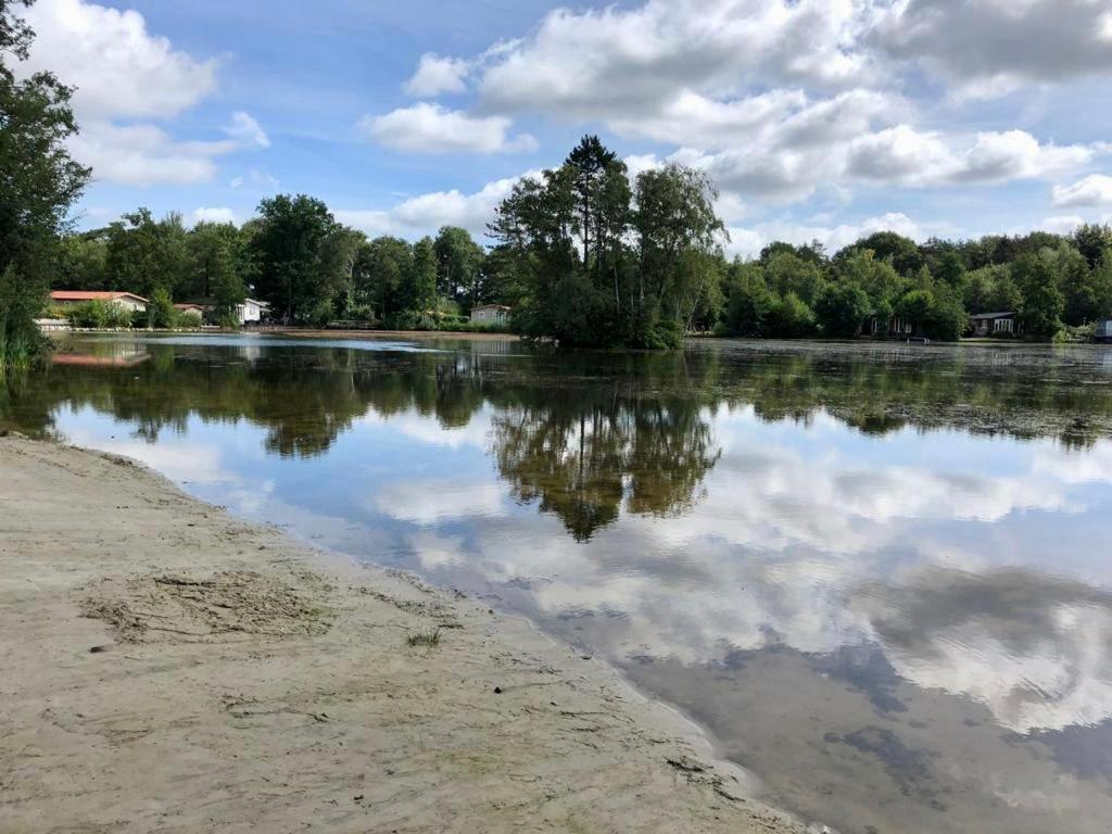 Landzicht Natuur Rust En Ruimte Villa Oosterwolde  Kültér fotó